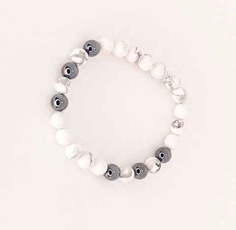 Howlite & Hematite Gemstones bracelet
